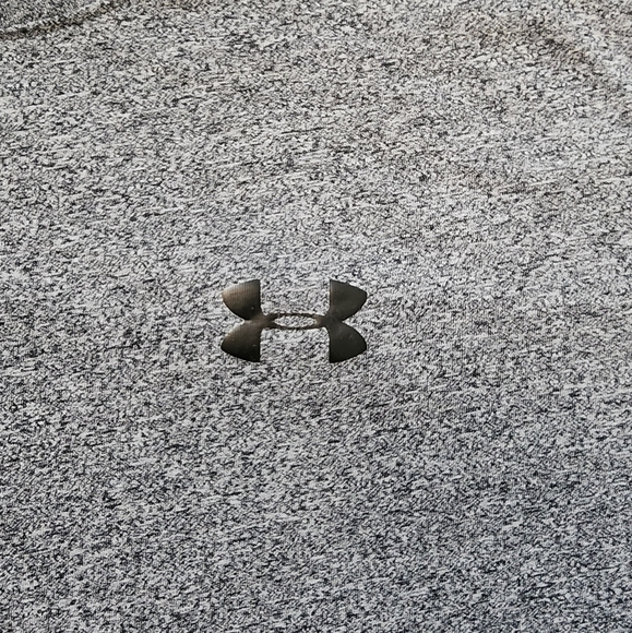 Grey Under Armour Tee, Men's XL - Picture 5 of 7